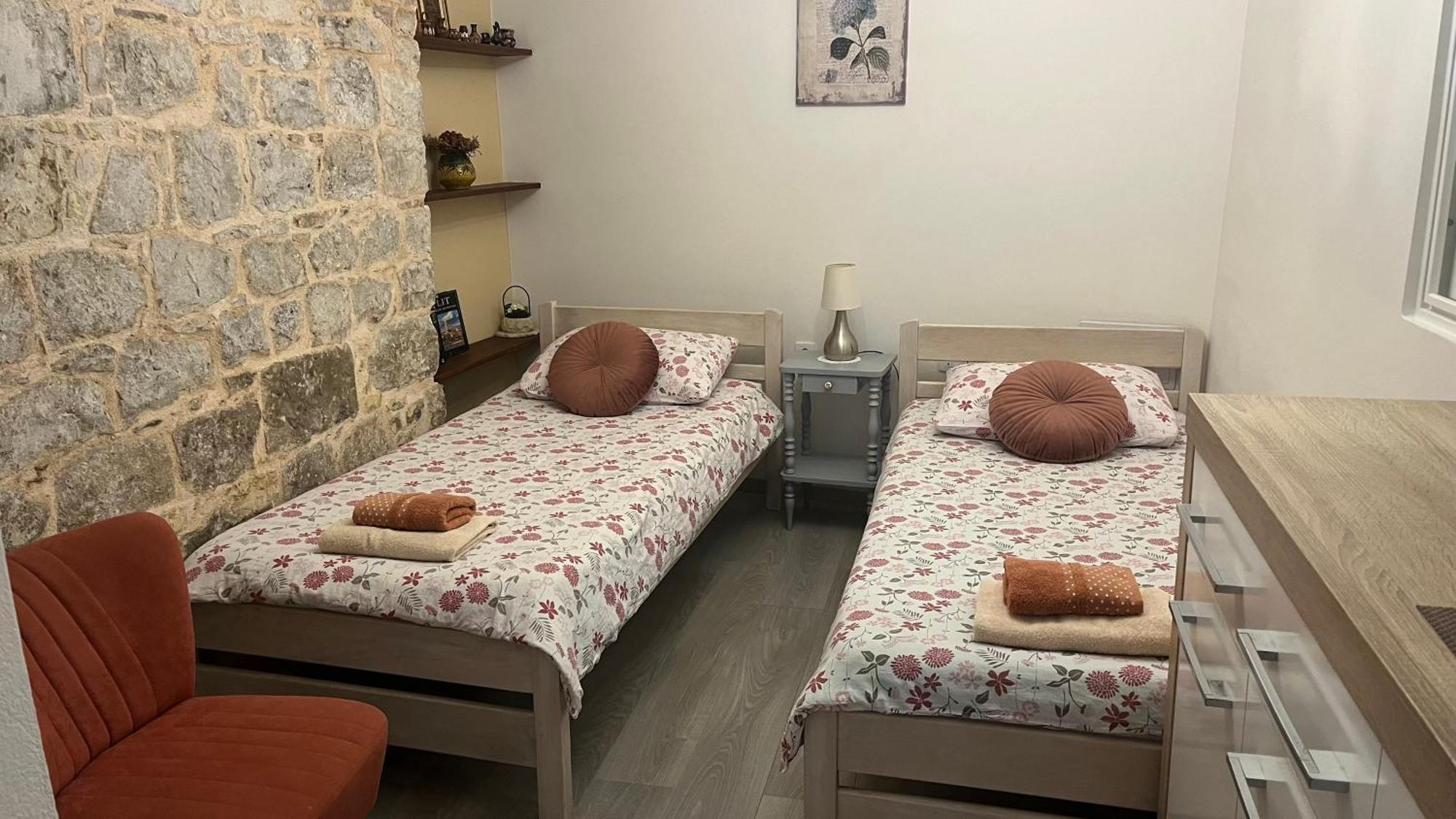 Apartment Kova Spalato Esterno foto